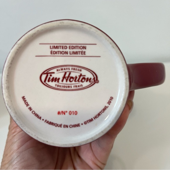 2 Tim Hortons 16 oz Mug Limited Edition Red Fall Winter Coffee Cup #010 2010 - Picture 3 of 6